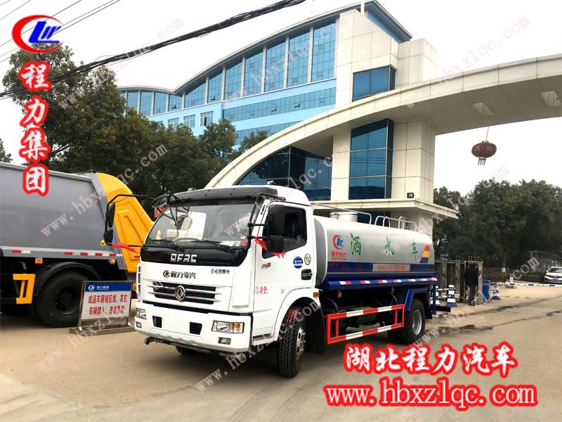 現(xiàn)在是灑水車旺季，大量備車抵不住購買熱浪