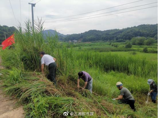 請戰(zhàn)！20余名退役軍人組建志愿隊 遞交抗洪搶險請戰(zhàn)書