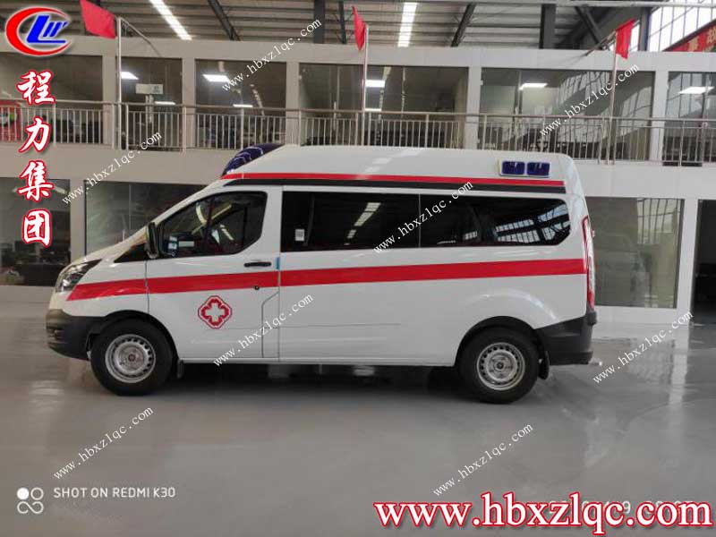 湖北程力福特V362監(jiān)護型救護車，助力貴州遵義白衣戰(zhàn)士一臂之力