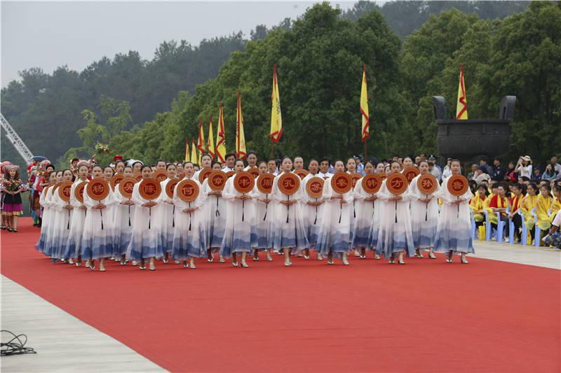 程力集團小編帶領(lǐng)大家一起到炎帝神農(nóng)故里“尋根問祖”！