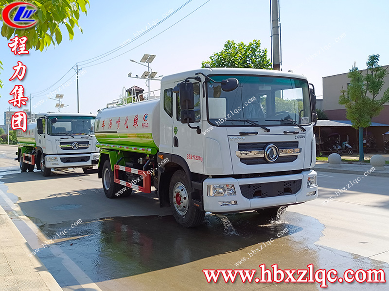 程力集團東風D9灑水車發(fā)車前往內(nèi)蒙古通遼市，為內(nèi)蒙抗旱救災盡一份力！